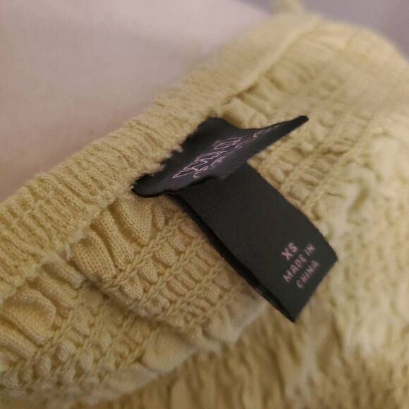 NWT WIld Fable Bright Yellow Stretchy Midi Dress Size XS - Picture 7 of 10